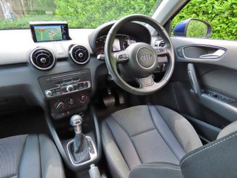 Audi A1 1.0 TFSI Sport Sportback 5dr Petrol S Tronic Euro 6 (s/s) (Nav) 