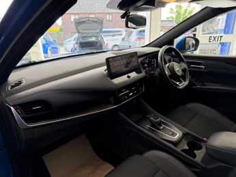 Nissan Qashqai 1.3 DIG-T MHEV Tekna SUV 5dr Petrol Hybrid XTRONIC