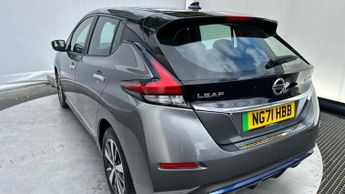 Nissan Leaf 40kWh Acenta Hatchback 5dr Electric Auto (150 ps)