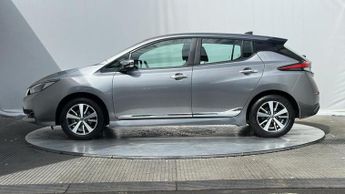 Nissan Leaf 40kWh Acenta Hatchback 5dr Electric Auto (150 ps)