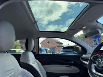 Fiat 500e 42kWh La Prima Auto 3dr