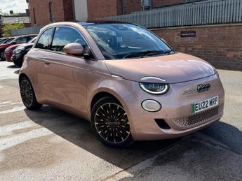 Fiat 500e 42kWh La Prima Hatchback 3dr Electric Auto (118 ps)
