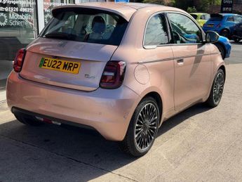 Fiat 500e 42kWh La Prima Auto 3dr