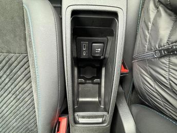 Abarth 500e 42kWh Turismo Hatchback 3dr Electric Auto (155 ps)