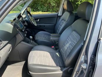 Kia Venga 1.6 3 5dr Auto