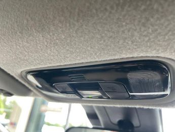 Toyota YARIS 1.5 Hybrid Excel 5dr CVT