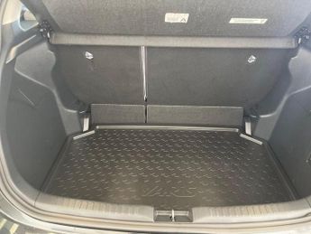 Toyota YARIS 1.5 Hybrid Excel 5dr CVT