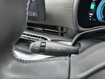 Fiat 500e 42kWh La Prima Hatchback 3dr Electric Auto (118 ps)