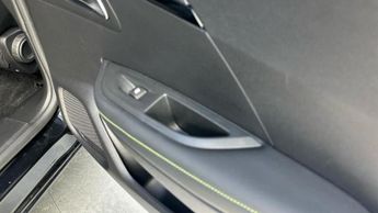 Peugeot E-2008 50kWh GT Premium SUV 5dr Electric Auto (136 ps)