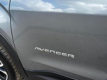 Jeep Avenger 54kWh e-Summit Auto 5dr