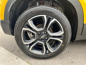 Jeep Avenger 54kWh e-Summit Auto 5dr