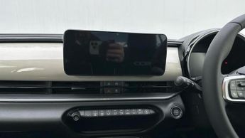 Fiat 600 1.2 MHEV SUV 5dr Petrol Hybrid e-DCT Euro 6 (s/s) (100 ps)