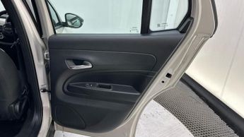 Fiat 600 1.2 MHEV SUV 5dr Petrol Hybrid e-DCT Euro 6 (s/s) (100 ps)