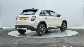 Fiat 600 1.2 MHEV SUV 5dr Petrol Hybrid e-DCT Euro 6 (s/s) (100 ps)