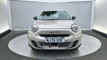Fiat 600 1.2 MHEV SUV 5dr Petrol Hybrid e-DCT Euro 6 (s/s) (100 ps)