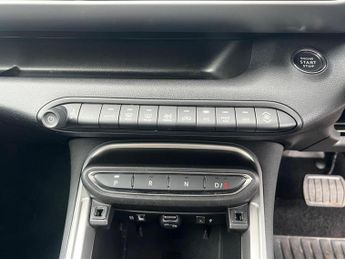 Jeep Avenger 54kWh e-Summit Auto 5dr