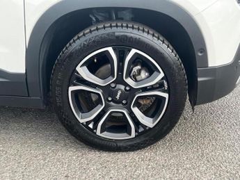 Jeep Avenger 54kWh e-Summit Auto 5dr