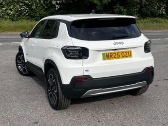 Jeep Avenger 54kWh e-Summit Auto 5dr