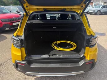 Jeep Avenger 54kWh e-Summit Auto 5dr