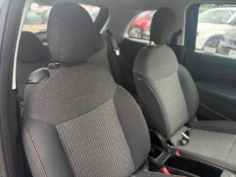 Fiat 500e 42kWh Icon Auto 3dr