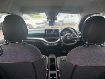 Fiat 500e 42kWh Icon Auto 3dr