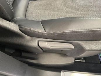Peugeot 3008 1.2 PureTech Allure Premium+ 5dr EAT8