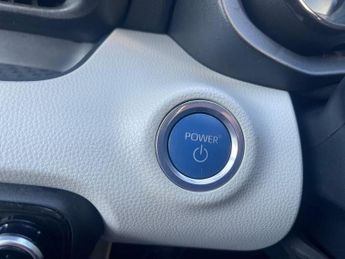 Toyota Yaris 1.5 Hybrid Excel 5dr CVT