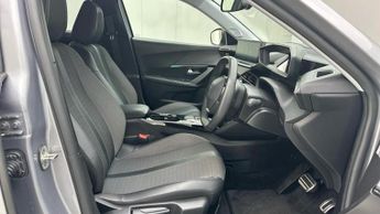Peugeot E-2008 50kWh Allure Premium + SUV 5dr Electric Auto (7kW Charger) (136 