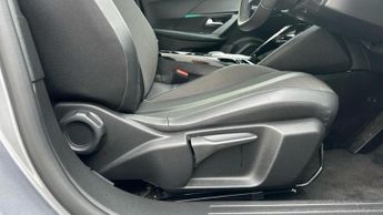 Peugeot E-2008 50kWh Allure Premium + SUV 5dr Electric Auto (7kW Charger) (136 