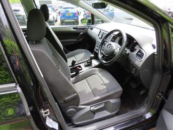 Volkswagen Golf SV 1.4 TSI BlueMotion Tech SE MPV 5dr Petrol DSG Euro 6 (s/s) (125 