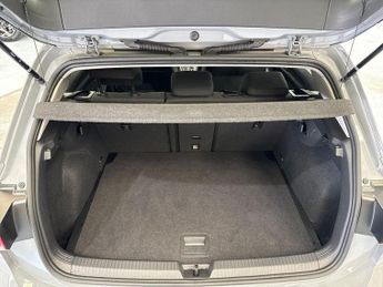 Volkswagen GOLF 1.0 eTSI Life 5dr DSG