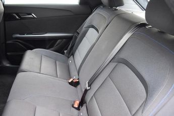 MG MG4 51kWh SE Hatchback 5dr Electric Auto (170 ps)