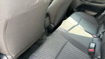 Toyota Yaris Cross 1.5 VVT-h Icon SUV 5dr Petrol Hybrid E-CVT Euro 6 (s/s) (116 ps)