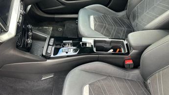 Vauxhall Mokka Electric 50kWh Ultimate SUV 5dr Electric Auto (136 ps)