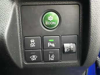 Honda HR-V 1.5 i-VTEC SE Navi CVT 5dr