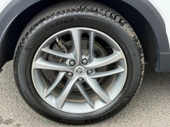 MG MG HS 1.5 T-GDI Exclusive DCT Euro 6 (s/s) 5dr