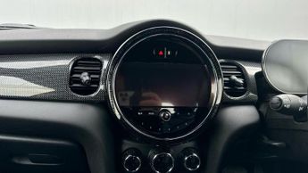 MINI Hatch 1.5 Cooper Exclusive Hatchback 3dr Petrol Steptronic Euro 6 (s/s