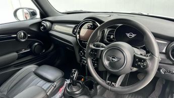 MINI Hatch 1.5 Cooper Exclusive Hatchback 3dr Petrol Steptronic Euro 6 (s/s