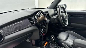 MINI Hatch 1.5 Cooper Exclusive Hatchback 3dr Petrol Steptronic Euro 6 (s/s