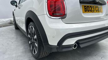 MINI Hatch 1.5 Cooper Exclusive Hatchback 3dr Petrol Steptronic Euro 6 (s/s