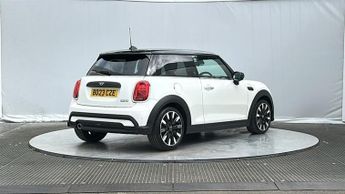 MINI Hatch 1.5 Cooper Exclusive Hatchback 3dr Petrol Steptronic Euro 6 (s/s
