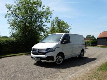 Volkswagen Transporter 2.0 TDI T28 Highline FWD SWB Euro 6 (s/s) 5dr