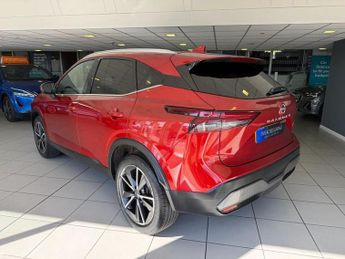 Nissan Qashqai 1.3 DIG-T MHEV Tekna SUV 5dr Petrol Hybrid XTRONIC