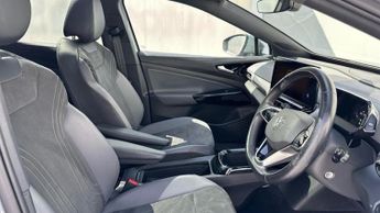Volkswagen ID.5 Pro 77kWh Style SUV 5dr Electric Auto (174 ps)