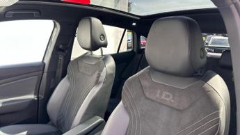 Volkswagen ID.5 Pro 77kWh Style SUV 5dr Electric Auto (174 ps)