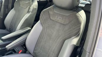 Volkswagen ID.5 Pro 77kWh Style SUV 5dr Electric Auto (174 ps)