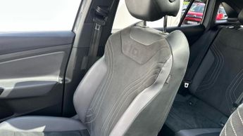 Volkswagen ID.5 Pro 77kWh Style SUV 5dr Electric Auto (174 ps)