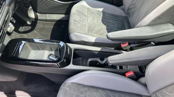 Volkswagen ID.5 Pro 77kWh Style SUV 5dr Electric Auto (174 ps)
