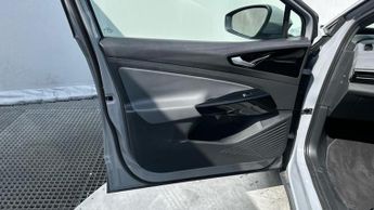 Volkswagen ID.5 Pro 77kWh Style SUV 5dr Electric Auto (174 ps)