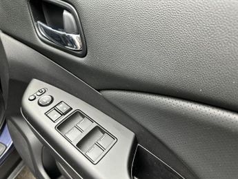 Honda CR-V 2.0 i-VTEC SR 5dr Auto